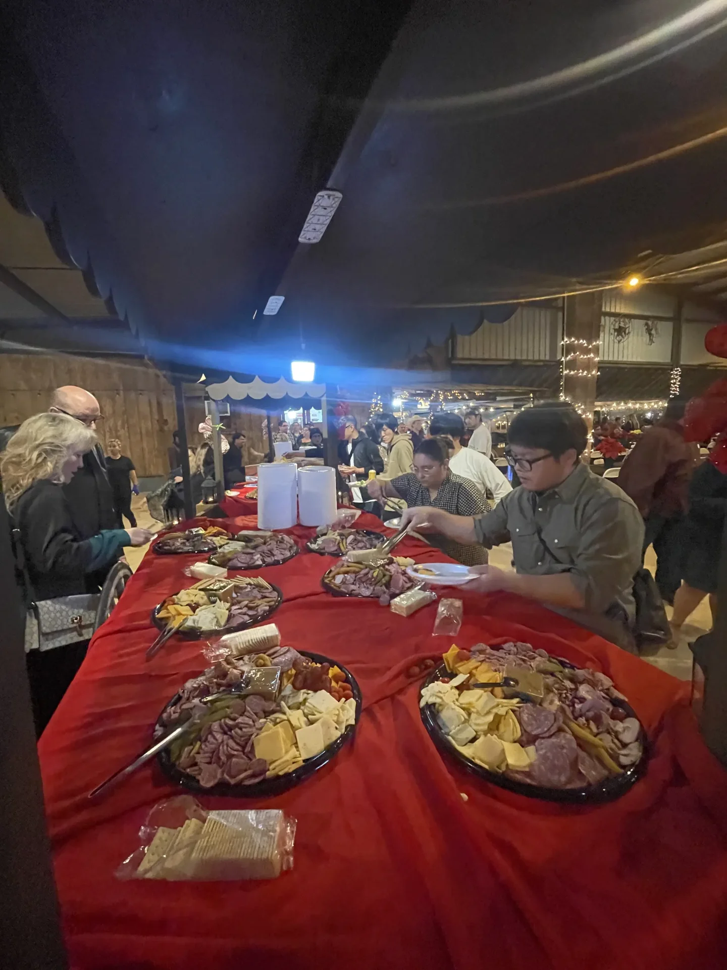 holiday-charcuterie-buffet2.webp
