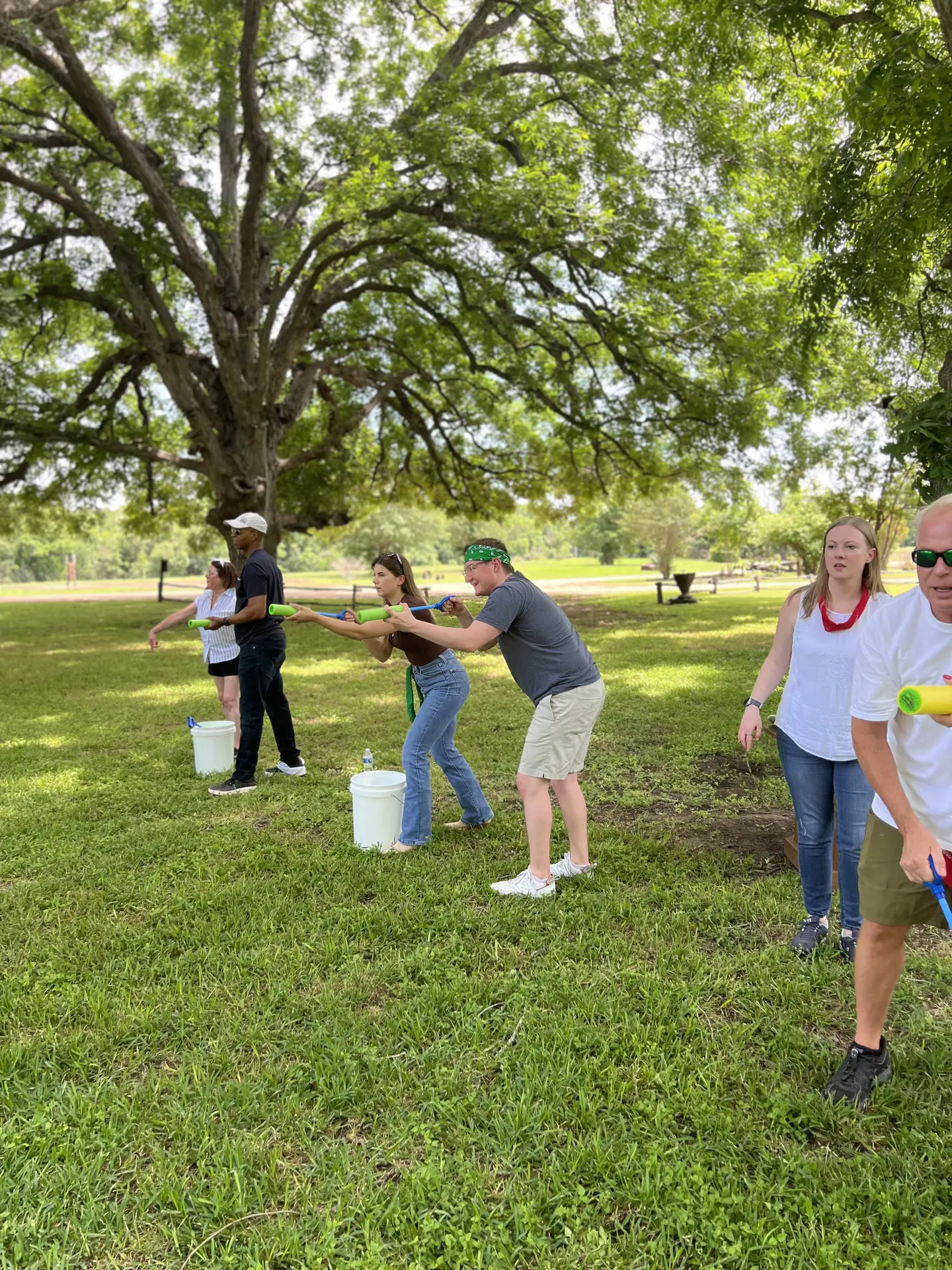picnic-water-guns.webp